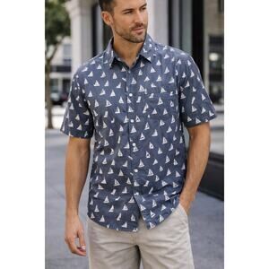 pd&c Sailboat Print Short Sleeve Button Up Shirt Size M